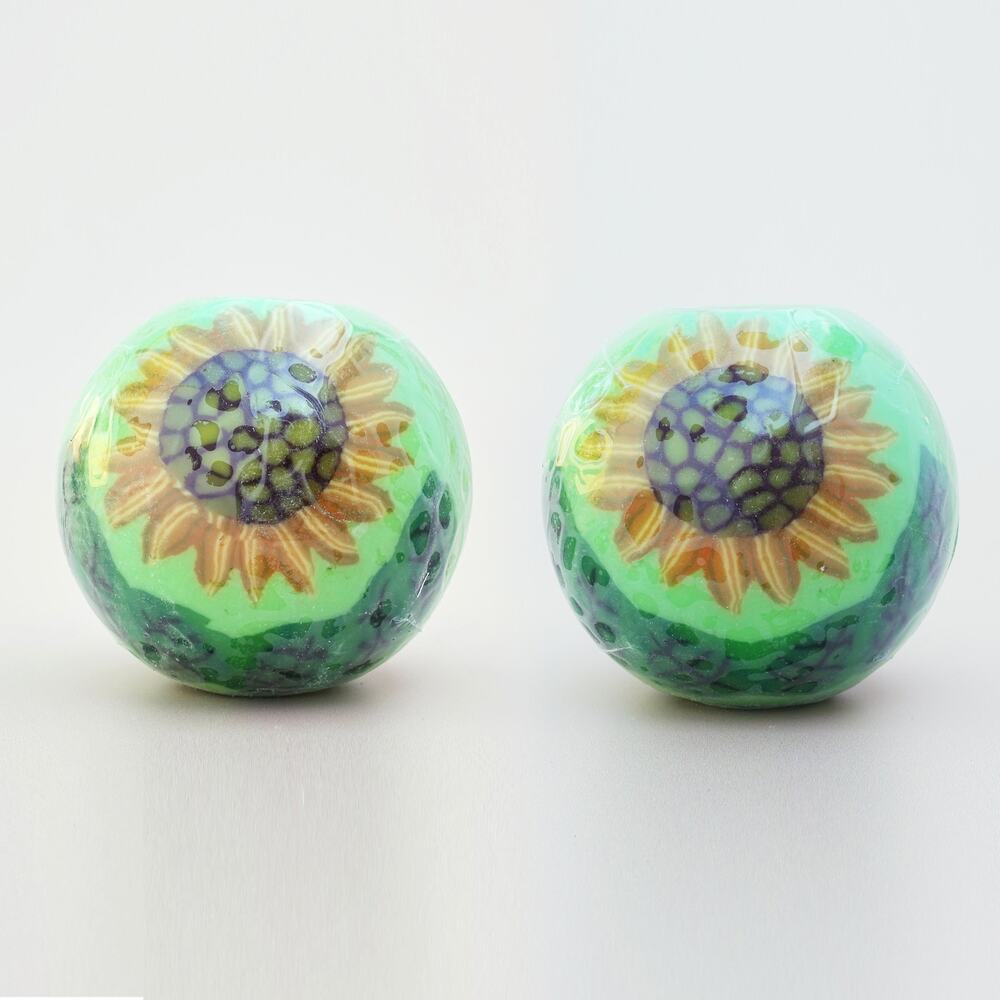 2 RARE Vintage Lifelines Hand Sculpted Sunflower Candle NEW IN BOX